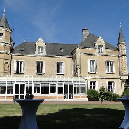 ホテル Domaine De La Ferriere シャトーブリアン エクステリア 写真