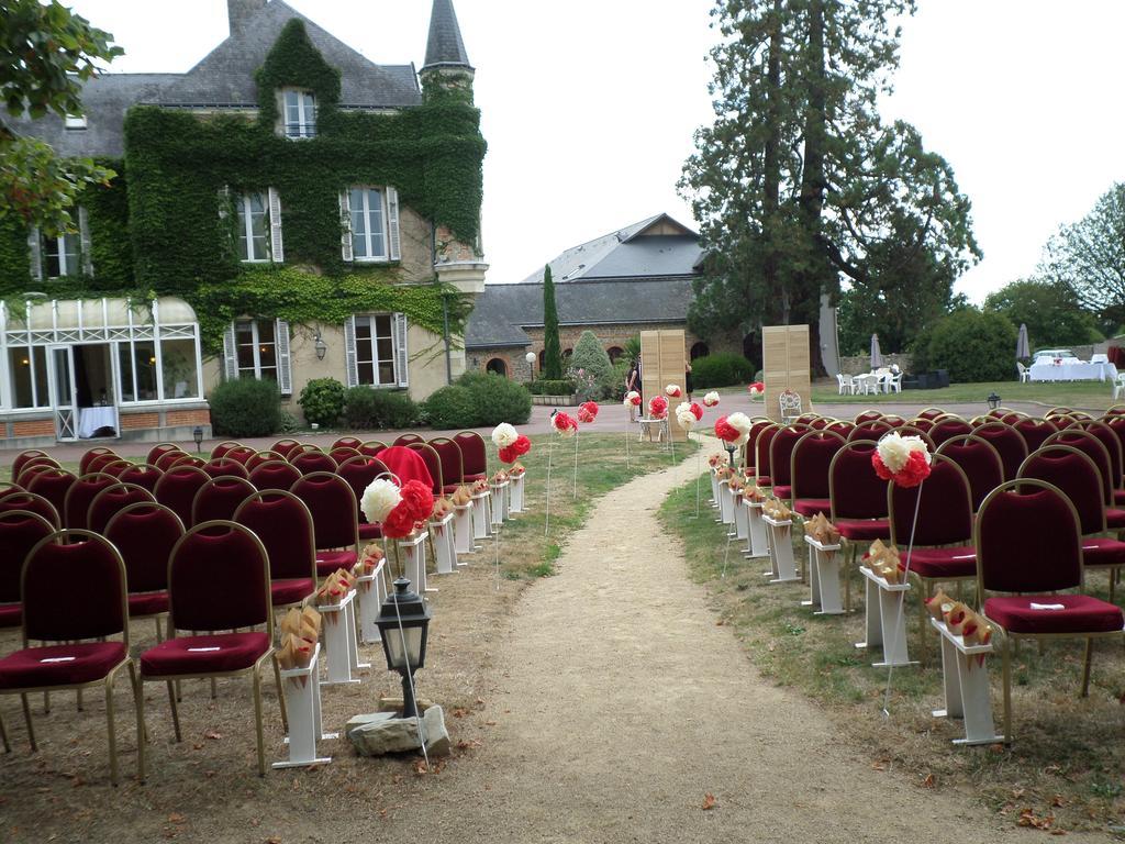 ホテル Domaine De La Ferriere シャトーブリアン エクステリア 写真